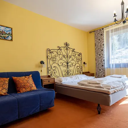 Fatrapark 2 House 3*