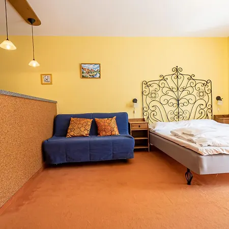 Lägenhetshotell Fatrapark 2 House Ruzomberok