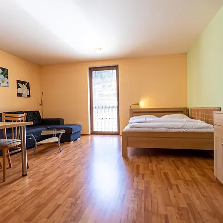 Fatrapark 2 House Lägenhetshotell