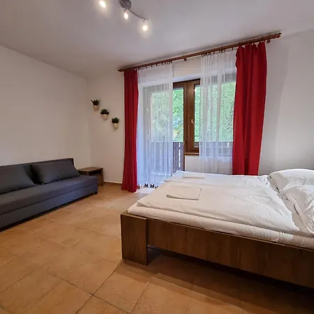 Fatrapark 2 House Lägenhetshotell 3*