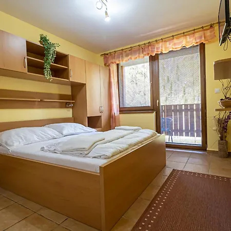 Fatrapark 2 House Aparthotel 3*