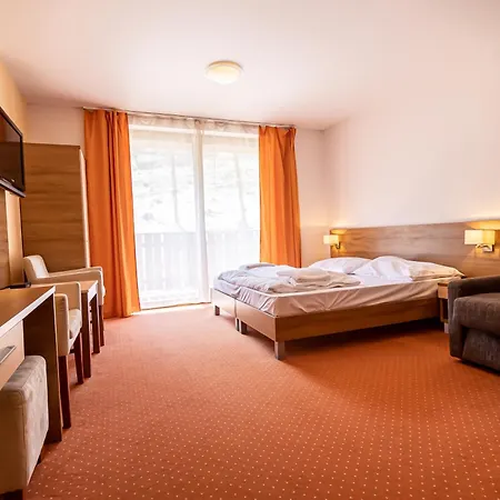 Fatrapark 2 House Lägenhetshotell Ruzomberok