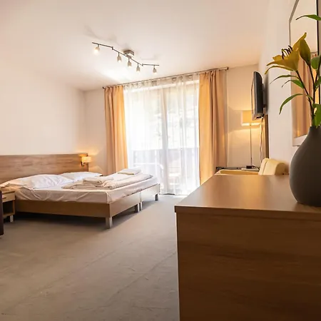 法特拉公园2号公寓酒店 3*