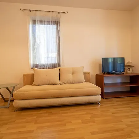 Fatrapark 2 House Aparthotel 3*