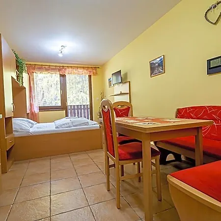 Fatrapark 2 House Aparthotel Ruzomberok